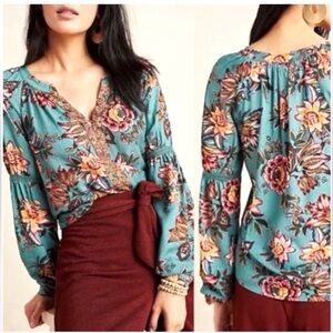 Farm Riio Anthropologie Paola Floral Peasant Top Floral Long Sleeve Top in Teal